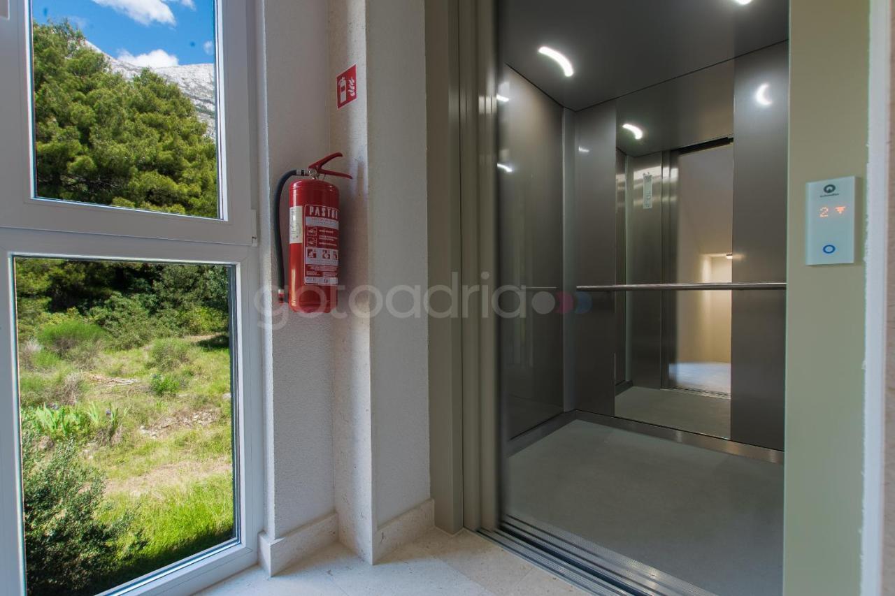 Sea View Apartment Leana Makarska Exterior foto